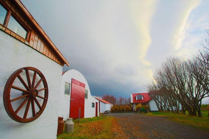 Rauthuskrithur Farm Holmabaeir Bagian luar foto